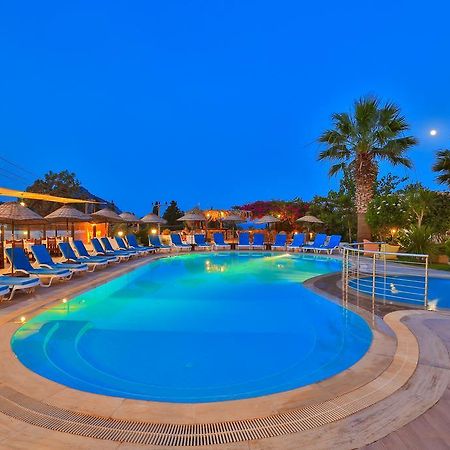 טורגוטריס Sunny Garden Nilufer Hotel מראה חיצוני תמונה