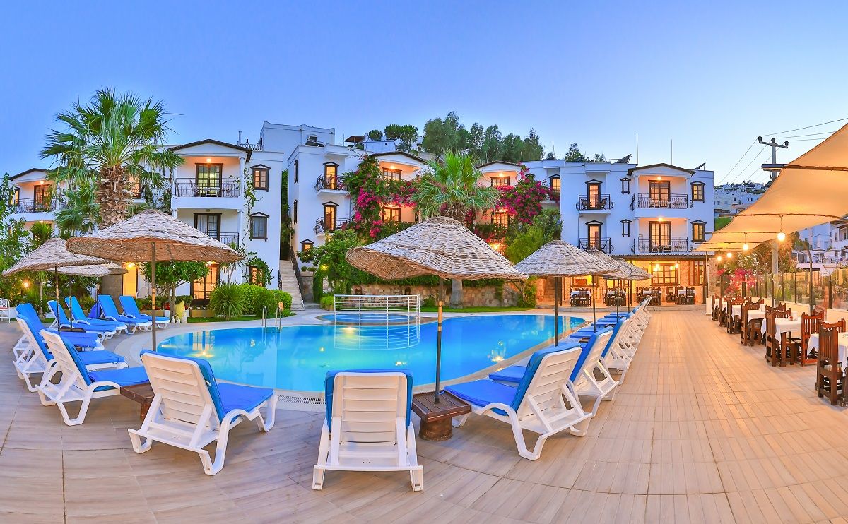 טורגוטריס Sunny Garden Nilufer Hotel מראה חיצוני תמונה